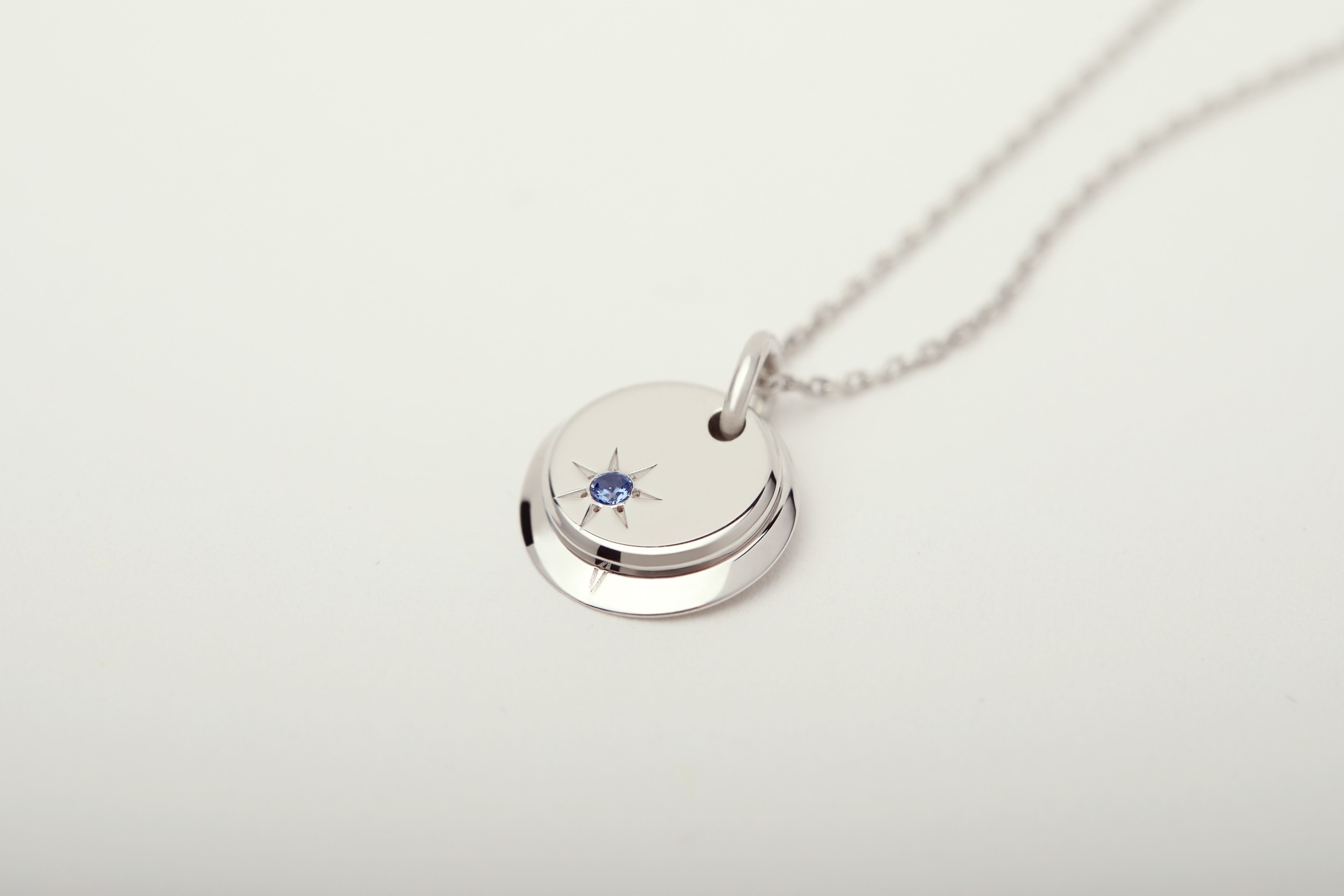 BS_necklace_birth_v-compressed